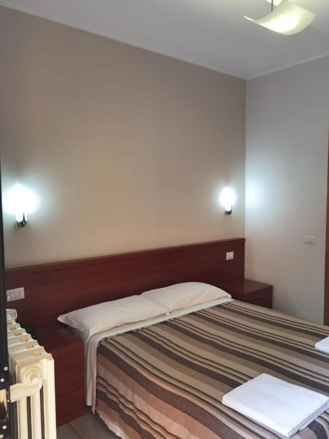 Hotel Bonola ميلان المظهر الخارجي الصورة