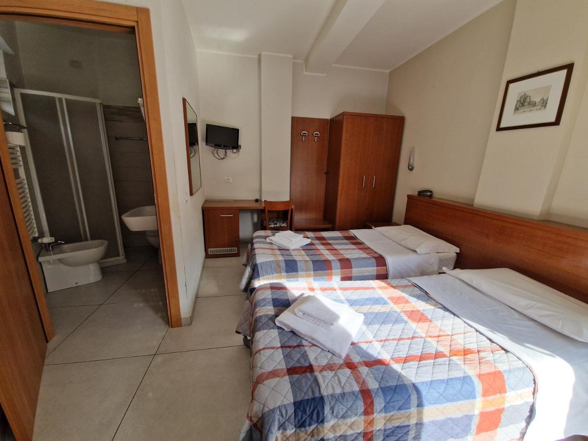 Hotel Bonola ميلان المظهر الخارجي الصورة