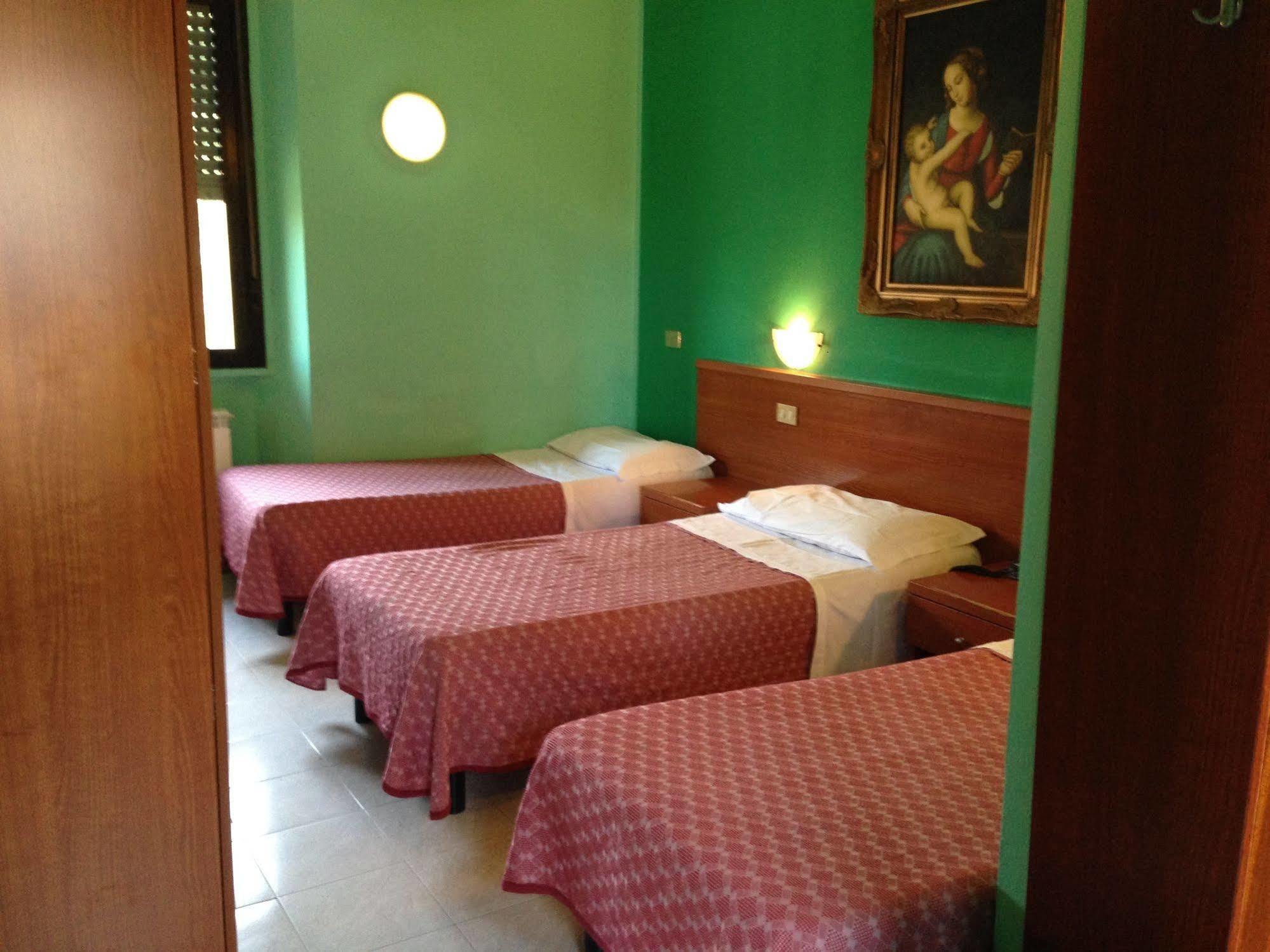 Hotel Bonola ميلان المظهر الخارجي الصورة